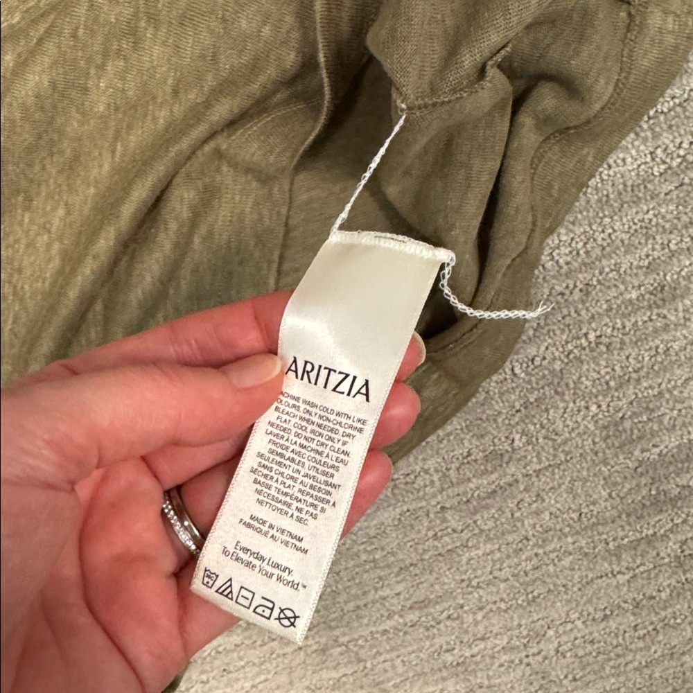 Aritzia Babaton Loom Linen Function Tee Size Smal… - image 8